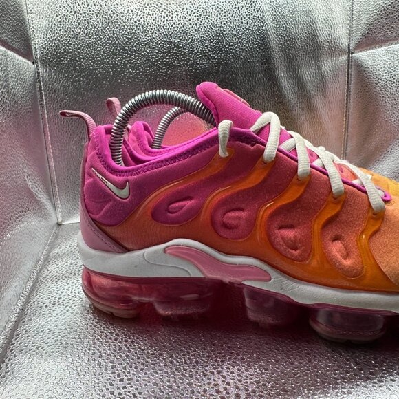 Size 8.5 Nike Air Vapormax Plus Summer Sunset Pink Womens Sneakers CI9900-600 - Picture 2 of 12